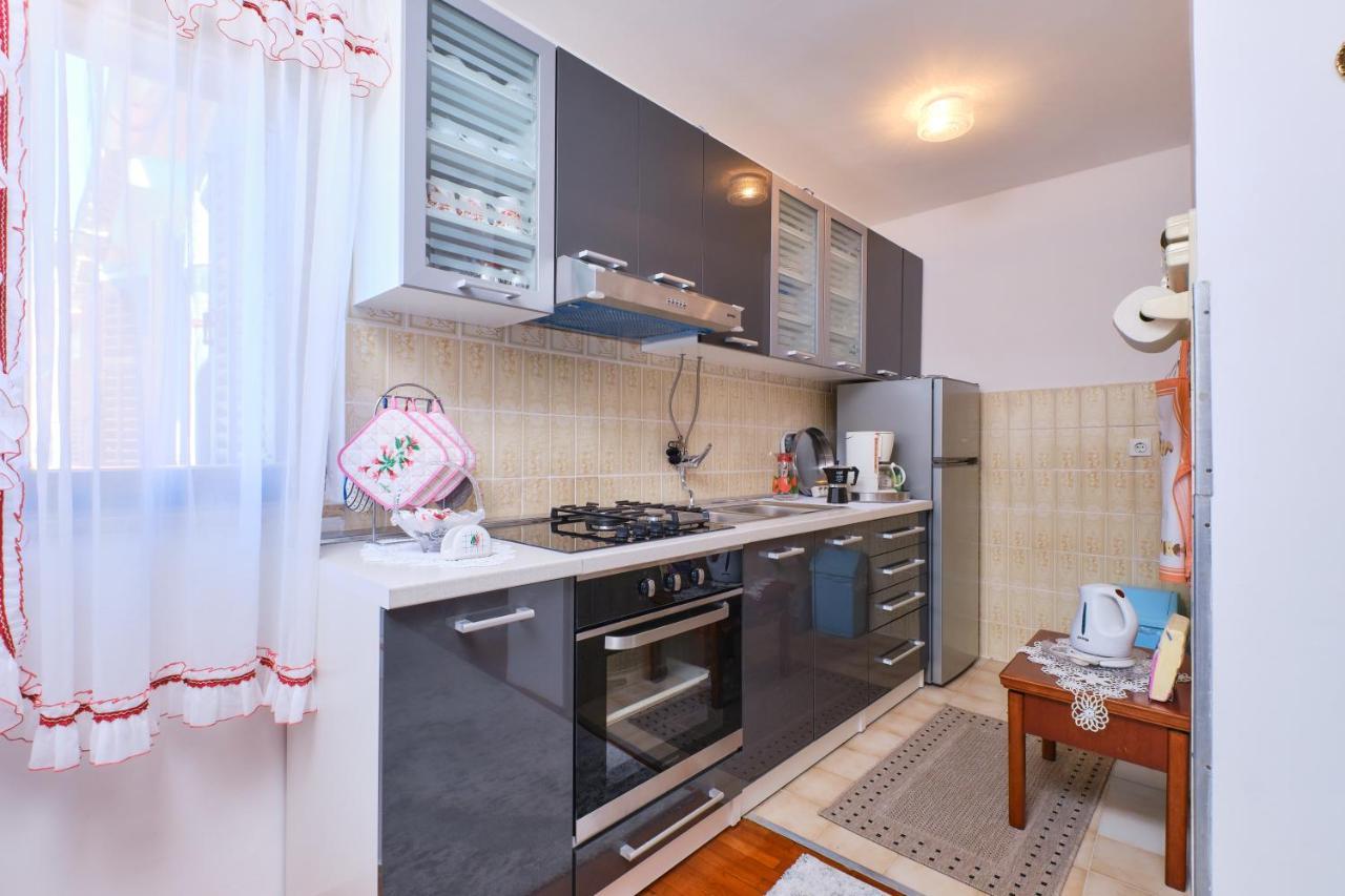 Apartman Ana Mali Lošinj Exterior foto